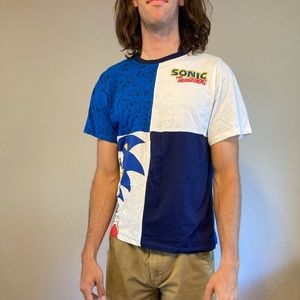 Sonic the hedgehog t-shirt